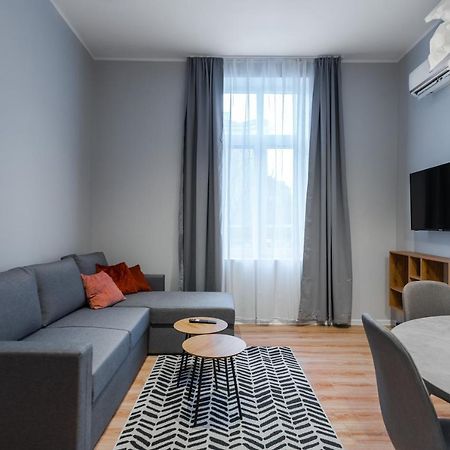 New Black & White - 2Bdr Apartment With Balcony โซเฟีย ภายนอก รูปภาพ