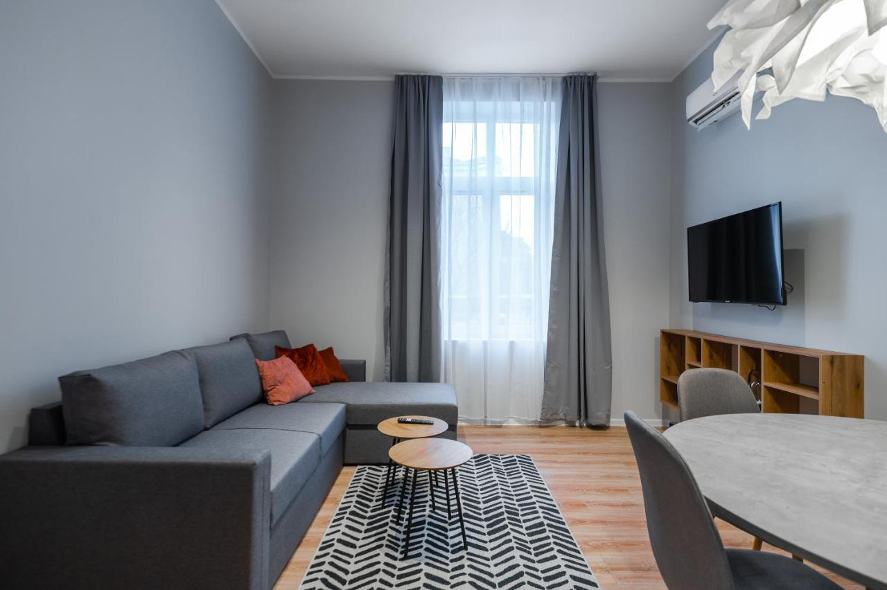 New Black & White - 2Bdr Apartment With Balcony โซเฟีย ภายนอก รูปภาพ